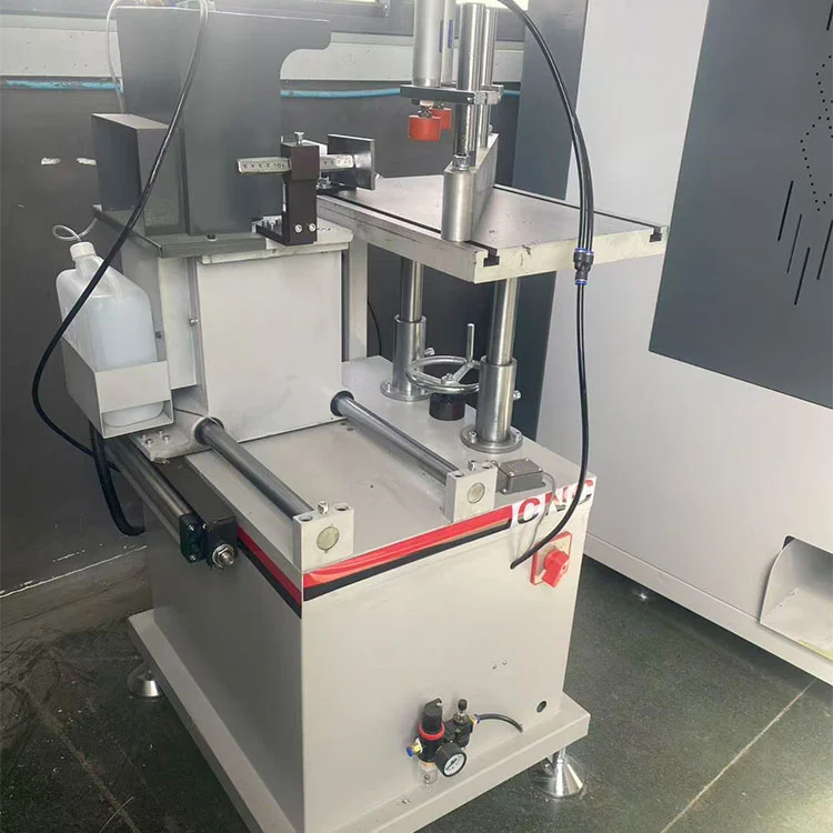 3+1 அச்சு CNC அலுமினியம் எண்ட் மில்லிங் மெஷின் வெப்ப முறிவு ஜன்னல் மல்லியன்